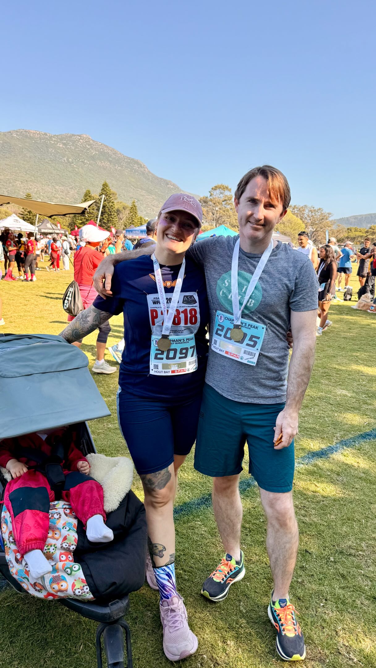 Chappies Half Marathon done 💜🏃♀️
21.1km with Ivy in the buggy, most of it alongside Woody… until Ivy and I decided t