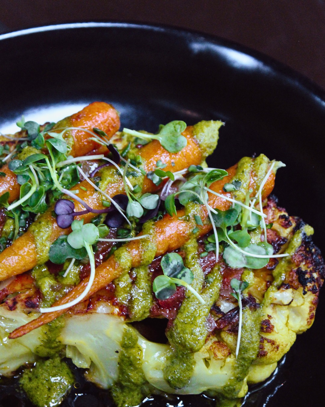 High heat transforms every element on the table. Side dishes get the same aggressive roasting and heavy seasoning as the main event. Grab a seat.
📍 114 Bree Street, Cape Town
Book via ironsteak.co.za or the link in bio
Part of the Pan Collection @nikkei_za @yatai_za @scalapasta @hacienda_sa @maru__za @burgerlobstersa
#IronSteak #SideDish #BreeStreet #CapeTownDining #RealFood