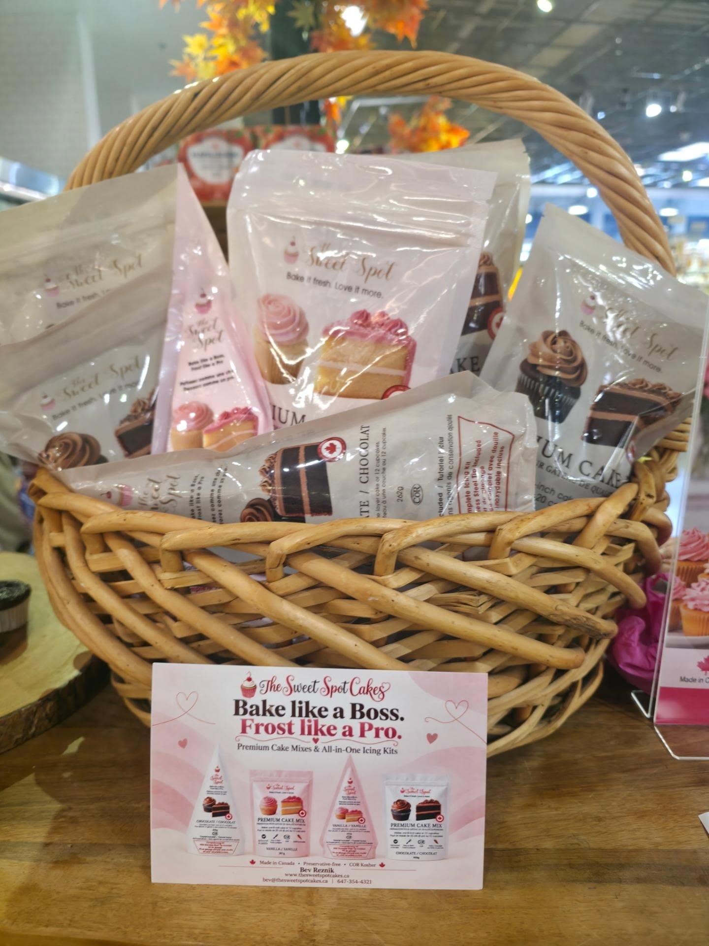 The fabulous Rhonda from Demo Staff showing off our The Sweet Spot Cakes cake mixes and icing kits at McEwan Don Mills today! 🧁 Such a successful day—we almost sold out! Thank you to everyone who stopped by to taste and support us. And thanks to Tricia from @bacnational for stopping by. 💕
#TheSweetSpotCakes #McEwanDonMills #CakeMix #IcingKit #MadeInCanada @demo.staff @canadian_women_in_food